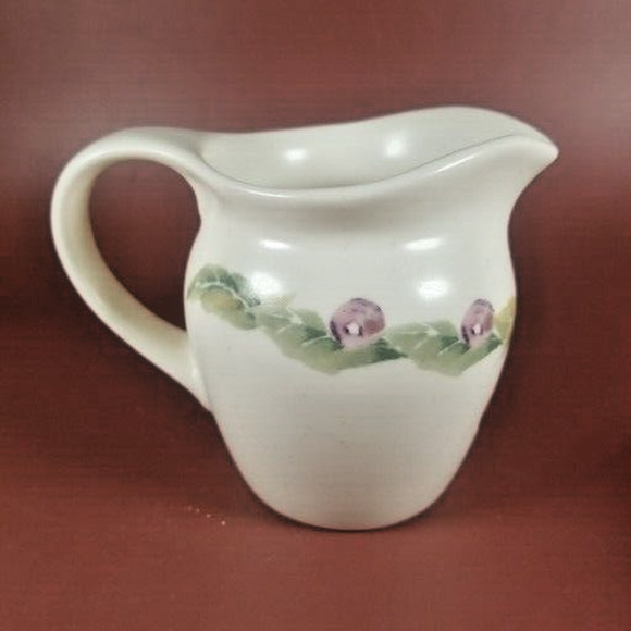 Pfaltzgraff Jamberry Coffee Cups and Saucer Plate Set of 4 with Creamer 9 Pc Lot - Picture 8 of 16